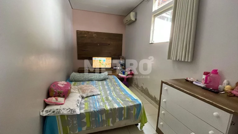 Imagem Casa na Vila Eduardo, 3 quartos, sendo dois suítes, uma com closet
