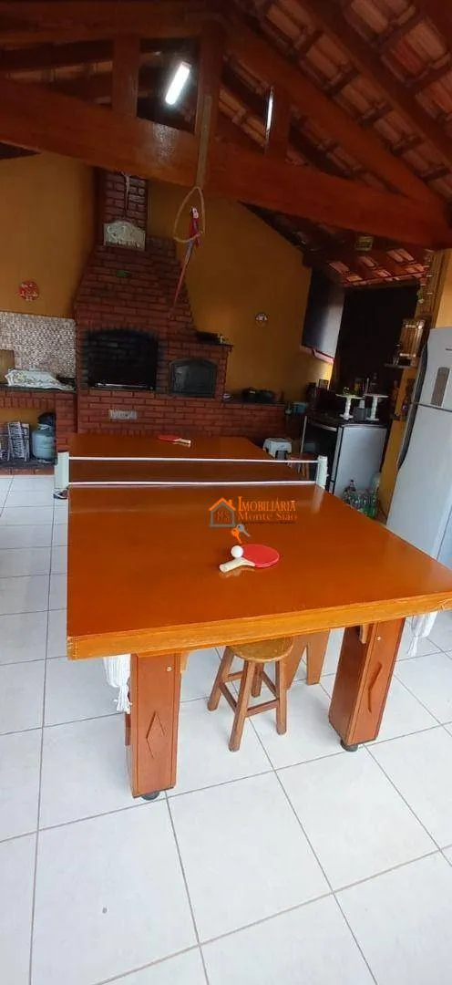 Imagem Sítio com 2 dormitórios à venda, 223 m² por R$ 583.000,00 - Guanabara - Mogi das Cruzes/SP