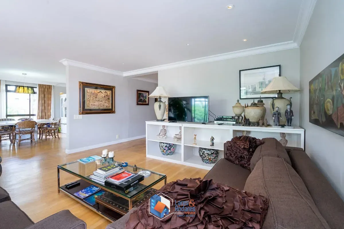 Imagem Apartamento para venda em Vila Progredior com 4 quartos, sendo 3 suítes, 259.6m²