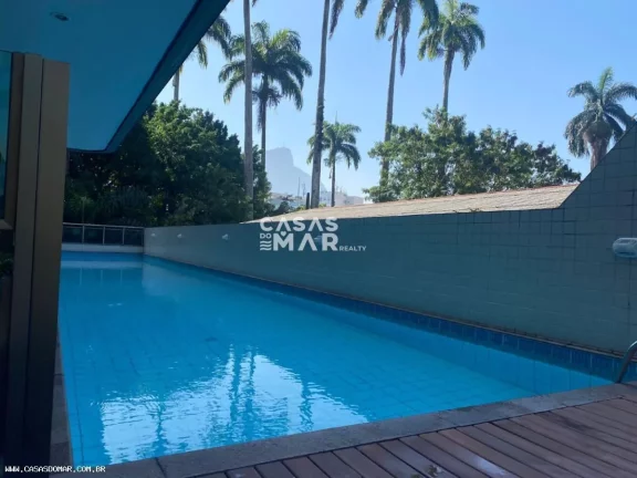 Imagem Apartamento de luxo à beira-mar no Leblon, RJ: 2 quartos, 1 suíte, 2 banheiros, 2 vagas de garagem e 84m² de pura sofisticação!