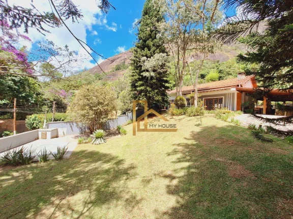 Imagem Casa com 3 dormitórios à venda, 175 m² - Parque do Imbui - Teresópolis/RJ