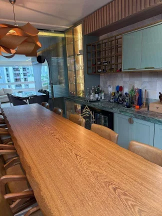 Imagem Apartamento com 3 dormitórios à venda, 145 m² por R$ 2.590.000,00 - Centro - Balneário Camboriú/SC
