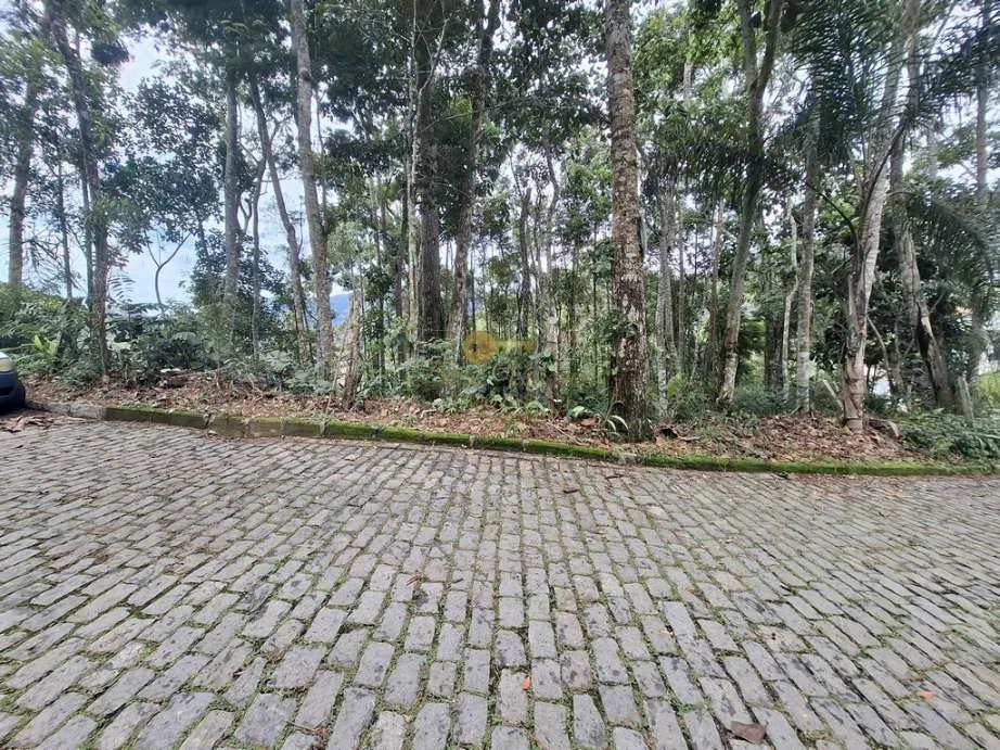 Foto do imóvel Terreno em Condomínio para Venda em Teresópolis / RJ em Estrada Adelmar Tavares