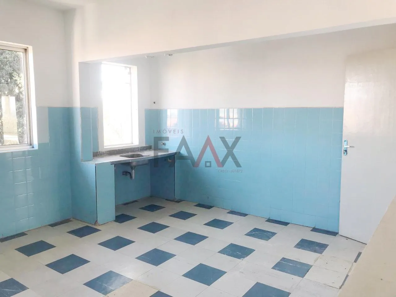 Imagem Sala Comercial com 72 dormitórios,2500.00 m , CENTRO, GUARAPUAVA - PR