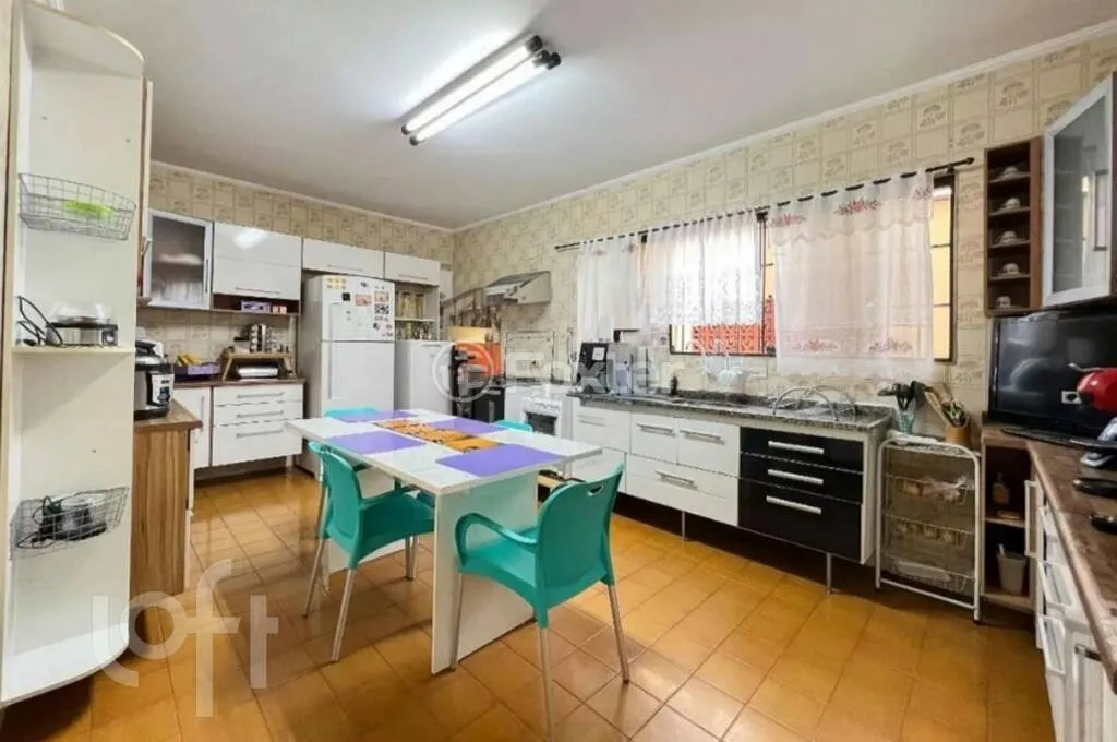 Imagem Casa Alto da Lapa - 163M², 3 Dorms, 1 Suíte, 6 Vagas, Churrasqueira.