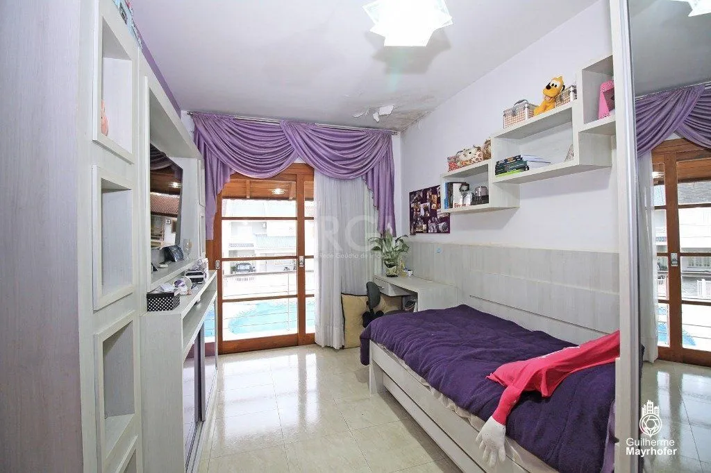 Imagem Casa Condominio para Venda - 320m², 3 dormitórios, sendo 2 suites, 3 vagas