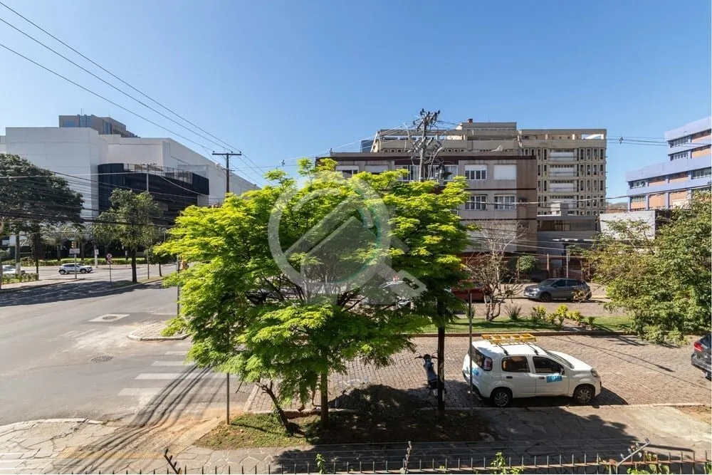 Imagem Charmoso apartamento reformado no segundo pavimento ? 95m² de área privativa! Pronto para morar, e...