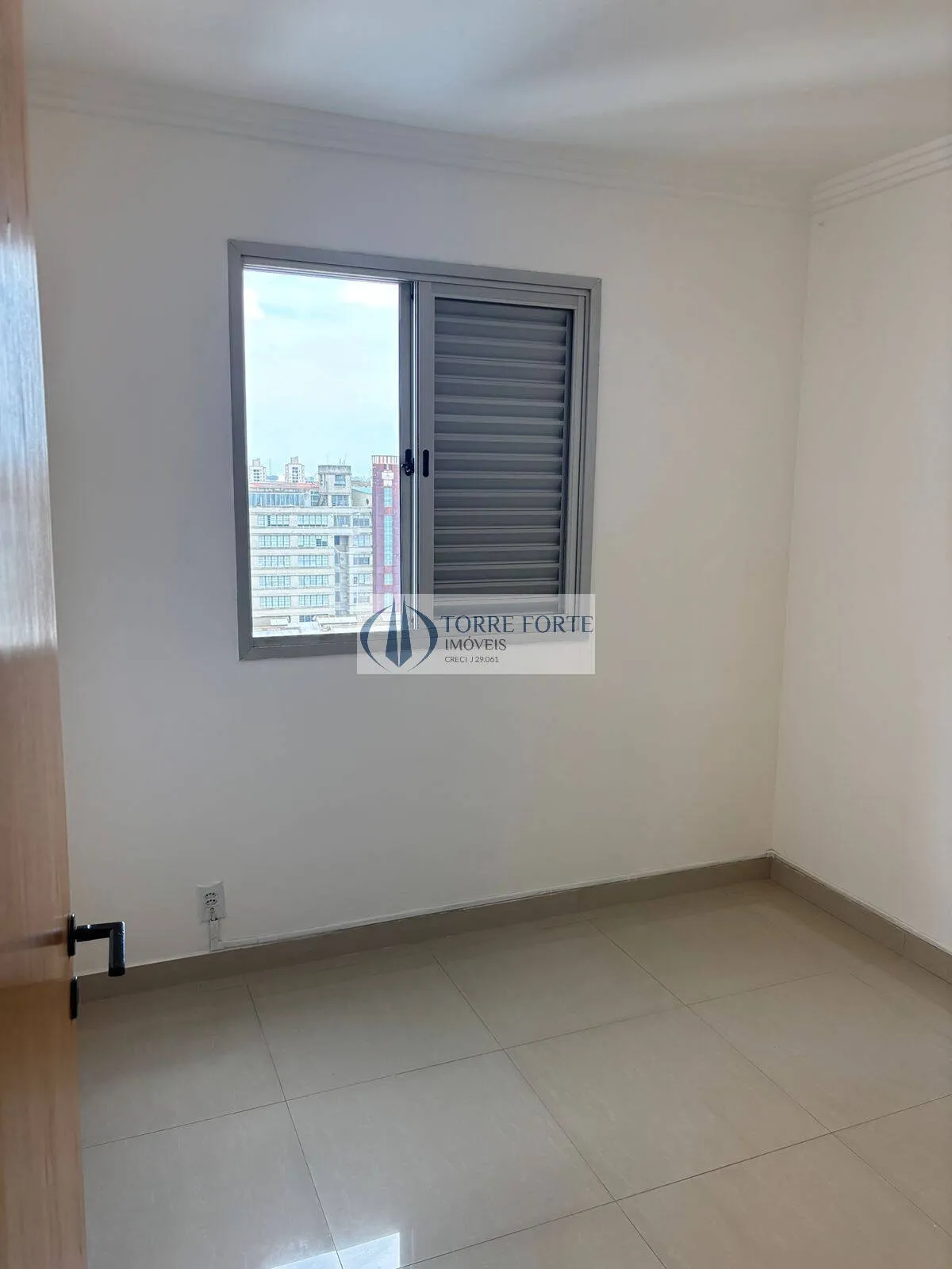 Imagem Ótimo apartamento com 63 m², 3 dormitórios, 1 banheiro, 1 vaga de garagem