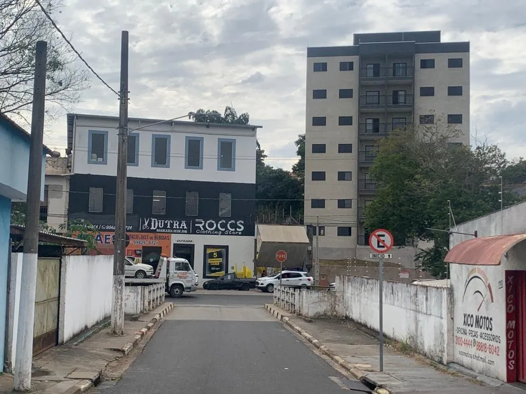Imagem Prédio com estrutura imponente e perspectivas para negócios diversos