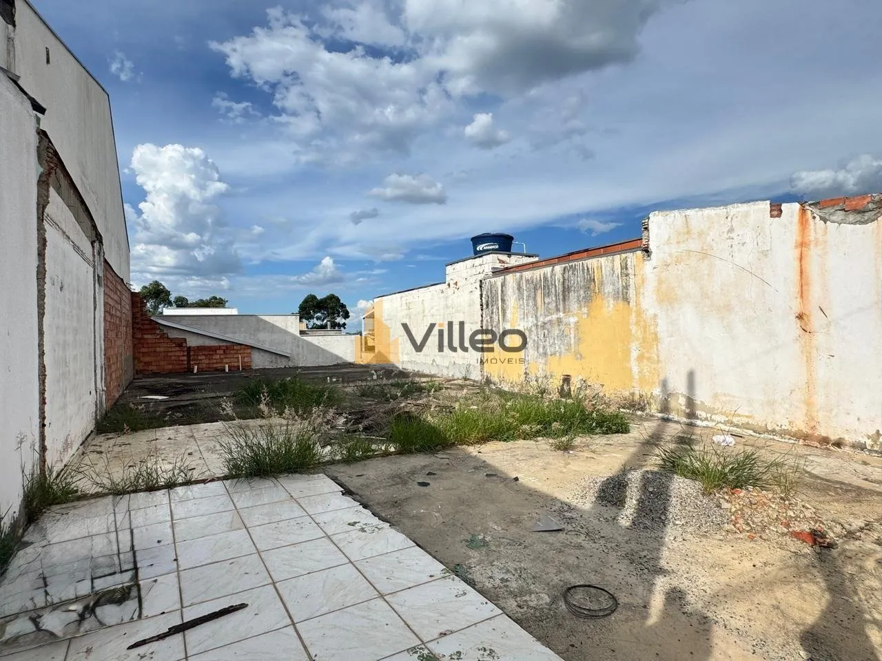 Imagem Apresentamos uma oportunidade imperdível para você que deseja construir a casa dos seus sonhos ou ...