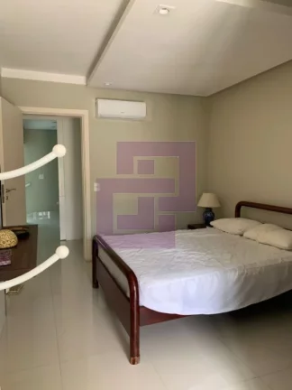 Imagem Linda casa à venda na Praia da Enseada!!
