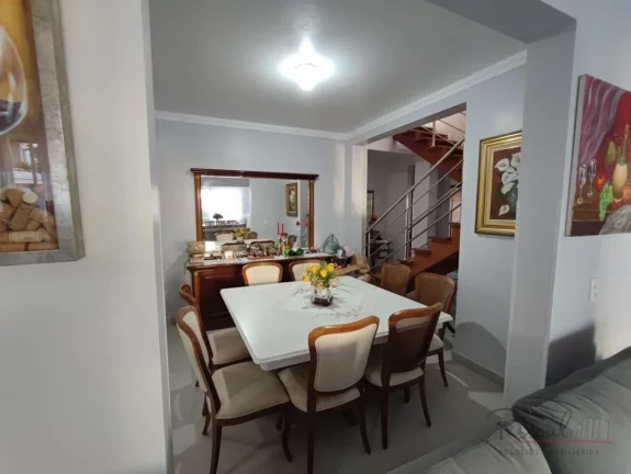 Imagem Casa residencial em condomínio fechado, praia dos Ingleses,localização Privilegiada (50mt da prai...
