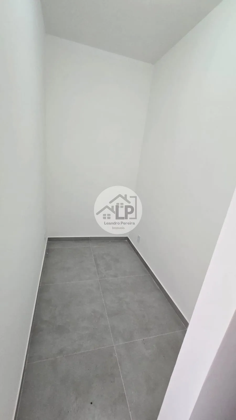 Imagem Casa 180m² - 3 Qts (2 Suítes c/ Closet) - Ipiranga II (Melhor Bairro de Resende)