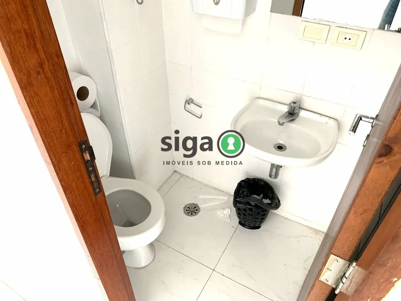 Imagem LOJA COMERCIAL 230M² AO LADO DO SHOPPING PORTAL DO MORUMBI