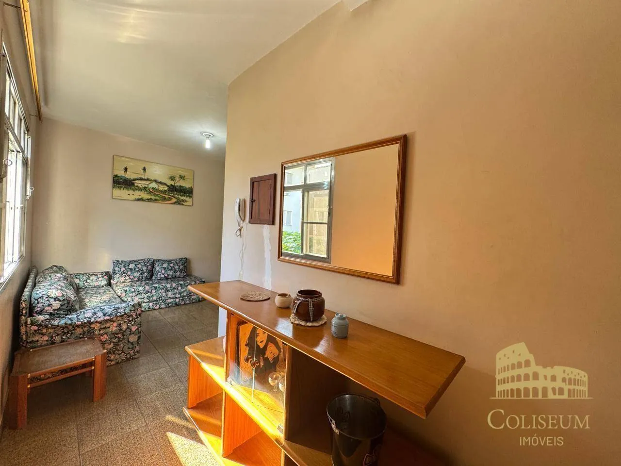Foto do imóvel Apartamento com 2 dormitórios à venda, 54 m² por R$ 330.000,00 - Vila Guilhermina - Praia Grande/SP