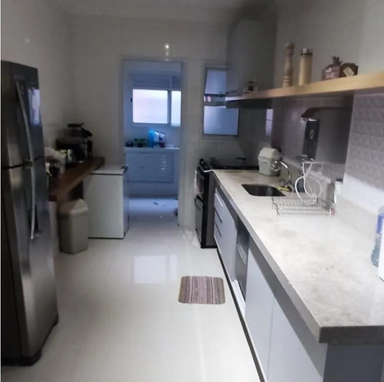 Imagem APARTAMENTO COM 212,00 m² - CANTO DO FORTE - PRAIA GRANDE SP