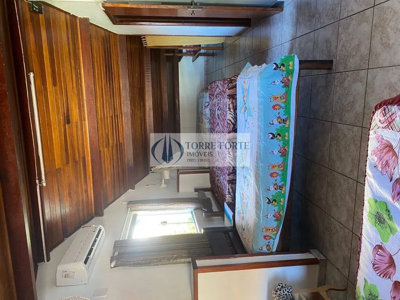 Imagem Bela Casa com 3 Dormitórios no Jardim das Palmeiras