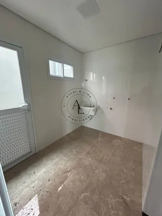 Imagem Casa Elegante em Condomínio Fechado em Valinhos: Conforto, Segurança e Qualidade de Vida!