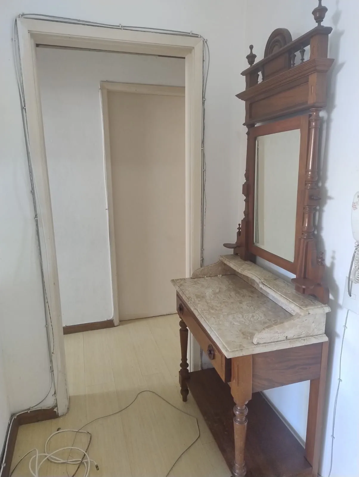 Imagem APTO DE 03 DORMOTÓRIOS SACADA. COM ELEVADOR . NO BOM - FIM RIO BRANCO