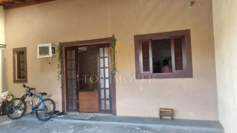 Foto do imóvel Excelente Casa Localizada na Vila Adriana 2 dormitorios Portao Automatico Churrasqueira em Rua Gino Garuti