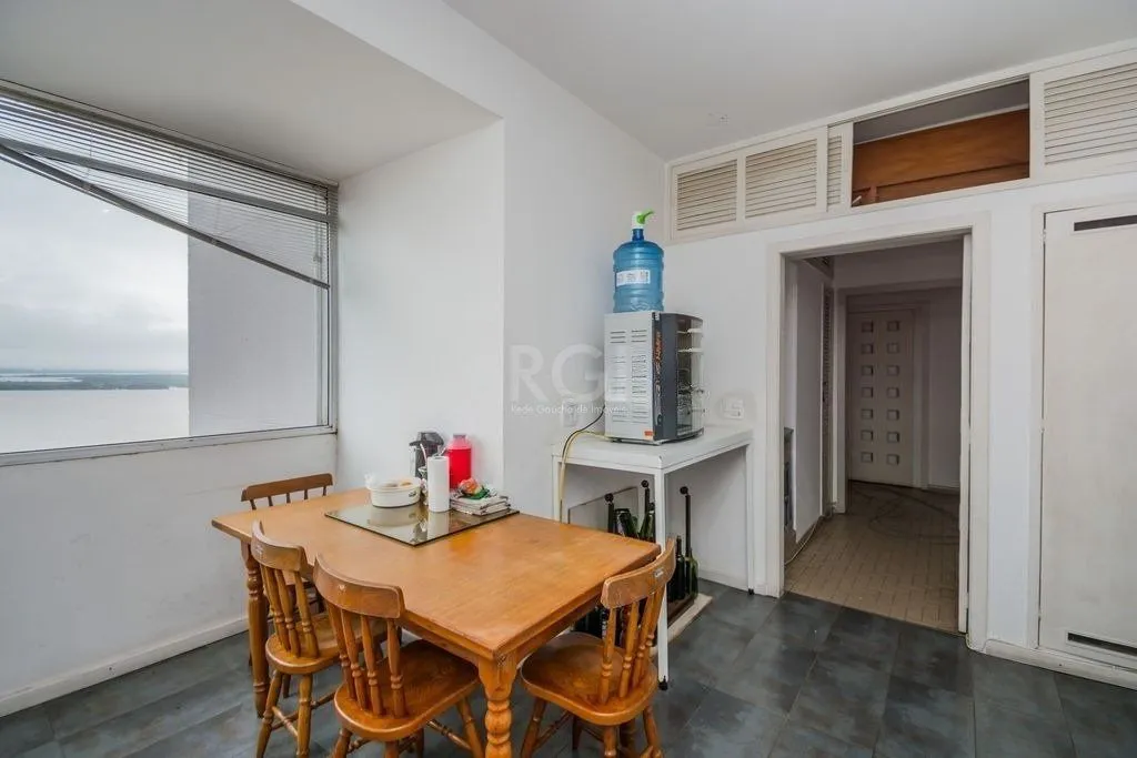 Imagem Apartamento de 3 quartos com vista para o rio á venda