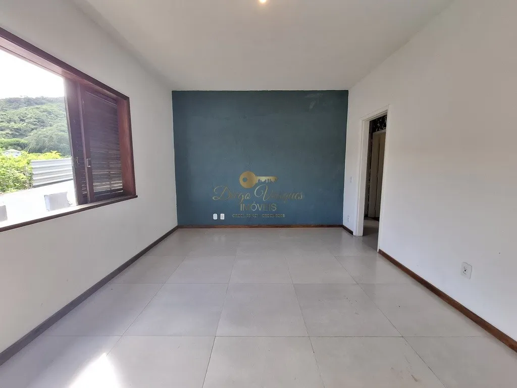 Imagem Casa para Venda em Teresópolis / RJ no bairro Tijuca