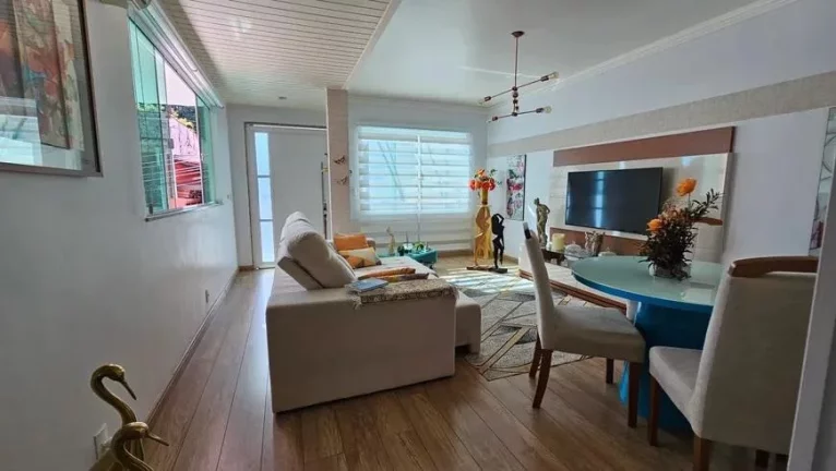 Imagem Casa em Condomínio para Venda em Rio de Janeiro, TAQUARA, 4 dormitórios, 1 suíte, 4 banheiros, 3 vagas