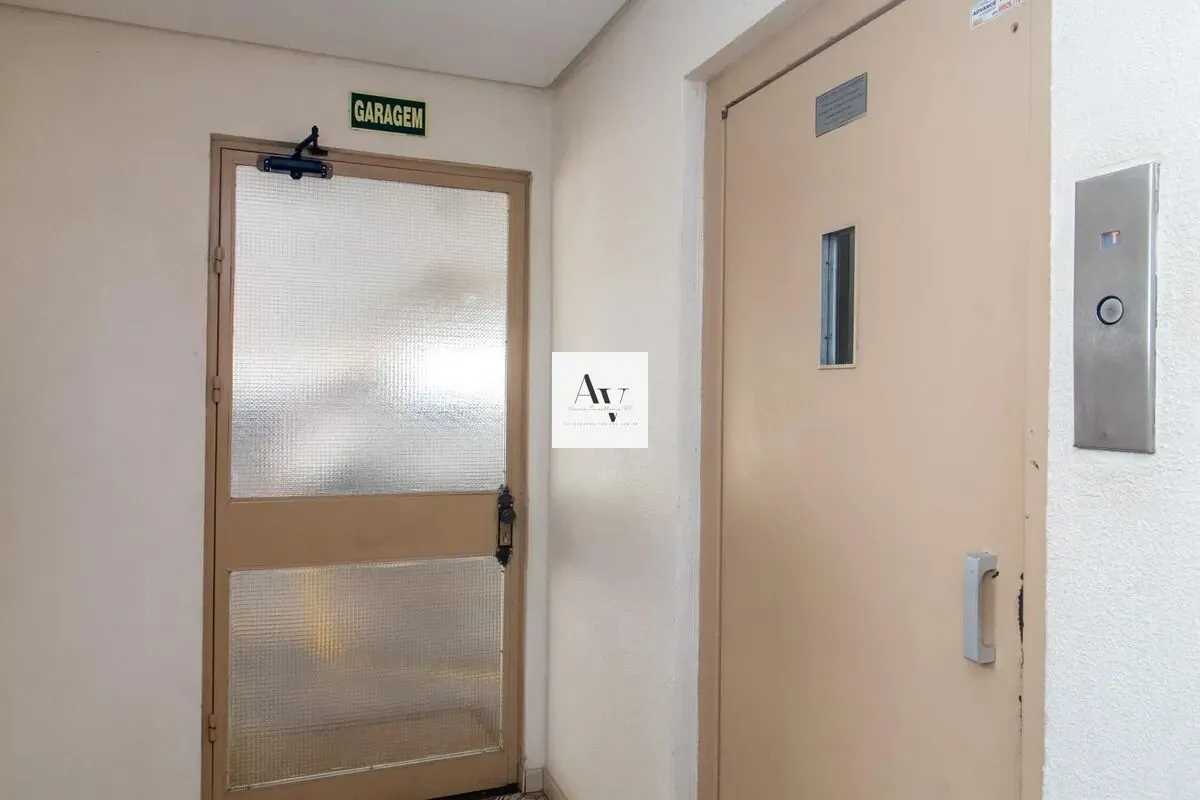 Imagem Apartamento à venda no bairro Menino Deus - Porto Alegre/RS