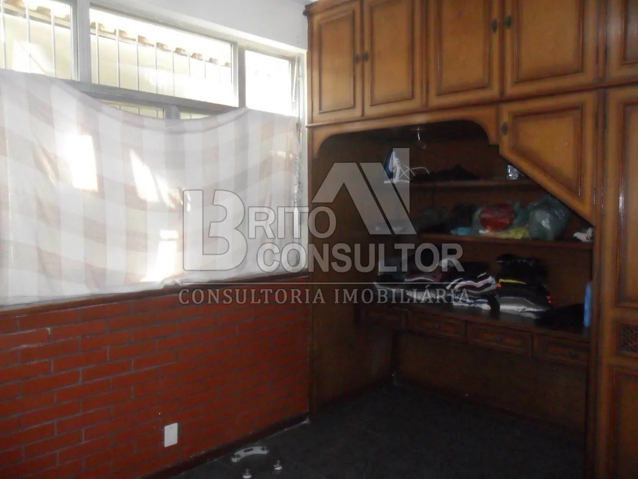 Imagem Vendo Casa Tríplex em Cond Fechado 4 Qts, 4 Vagas, Terraço Mutua - São Gonçalo/RJ.