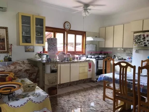 Imagem CHACARA RESIDENCIAL a venda dentro da cidade
