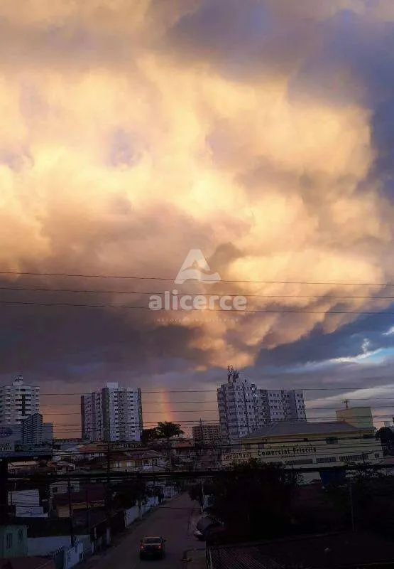 Imagem AP. 2 dormitórios, semi mobiliado, com sacada, elevador e piscina em Barreiros - São José - SC