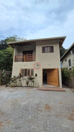 Imagem CASA SOBRADO NOVO COM 3 SUITES , SALA DE ESTAR, COZINHA, LAVABO, LAVANDERIA, GARAGEM TOTA MURADA RUA TRANQUILA EM ACABAMENTO