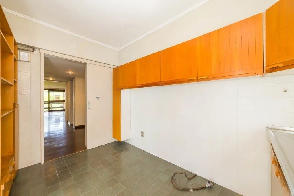 Imagem Apartamento de 3 dormitórios à venda no Bairro Auxiliadora, Porto Alegre.