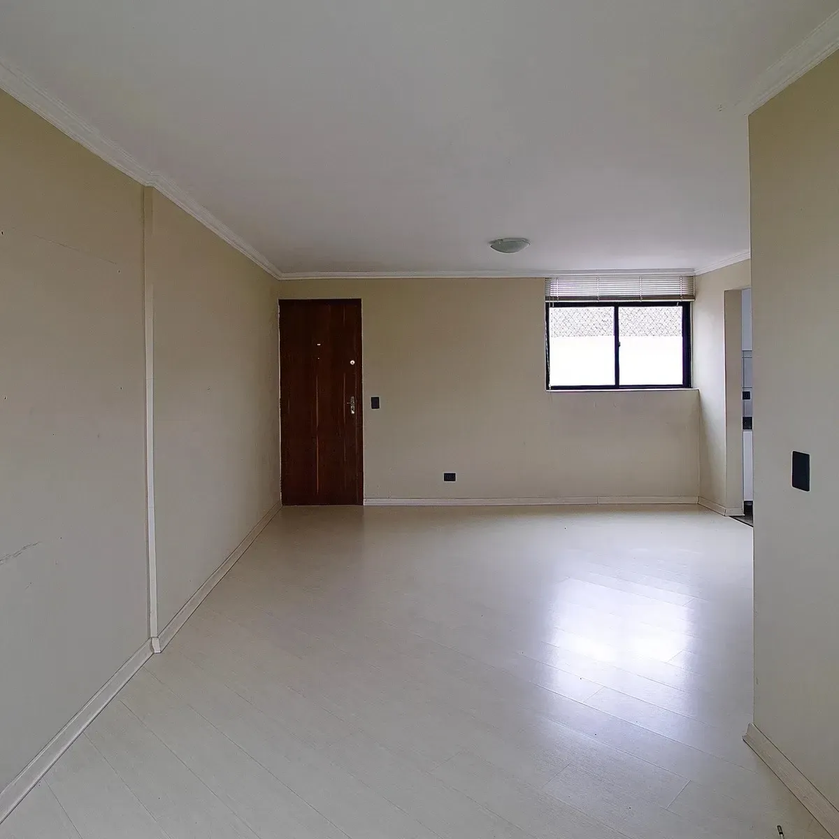 Imagem Apartamento com 2 Quartos à Venda, 61,37 m² em Mercês - Curitiba