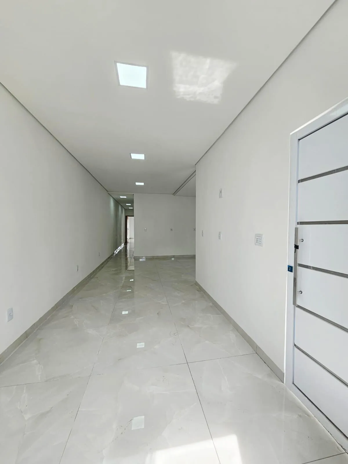 Imagem Casa 2 quartos 1 suite Bairro altos do coxipo.