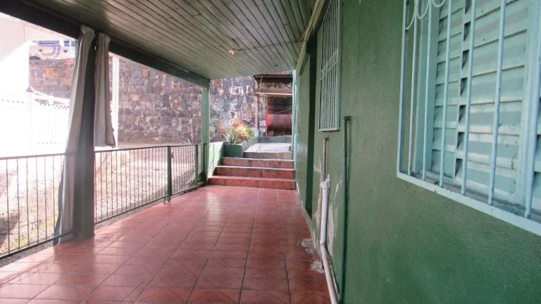 Imagem Casa para Venda em Concórdia, Imperial, 7 dormitórios, 3 banheiros