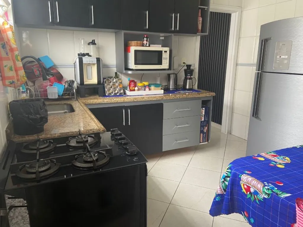 Imagem CASA COM 142,00 m² - GUILHERMINA - PRAIA GRANDE SP
