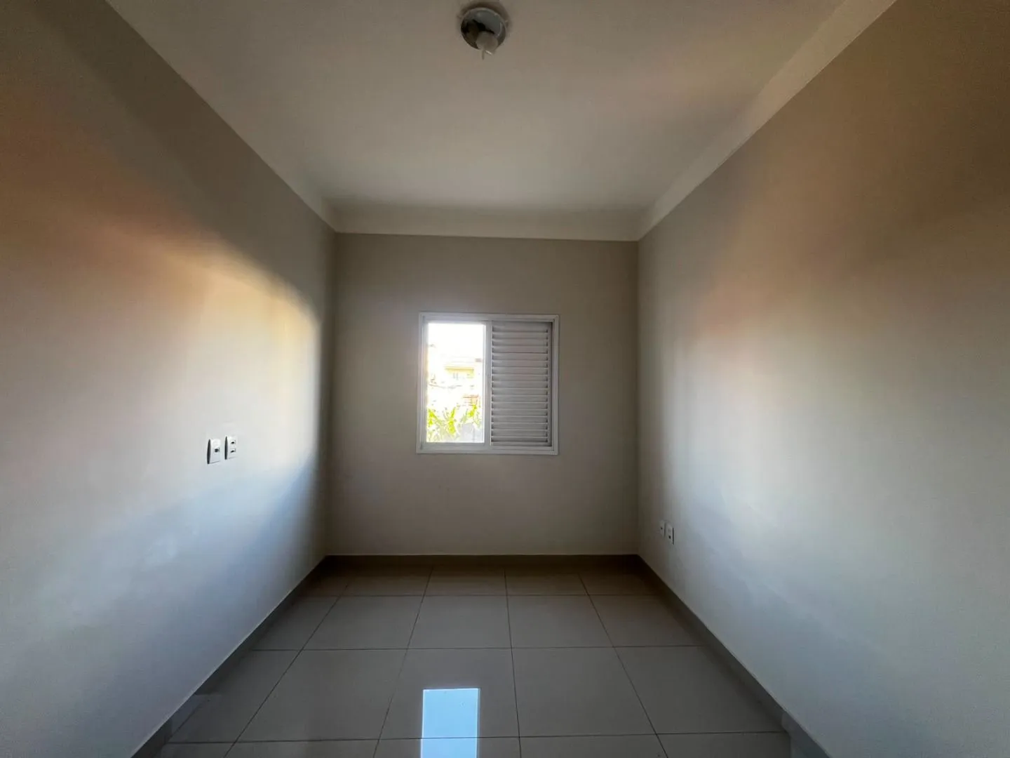 Imagem Apartamento com 2 dormitórios à venda, 60 m² por R$ 330.750,00 - Jardim América - Patos de Minas/MG