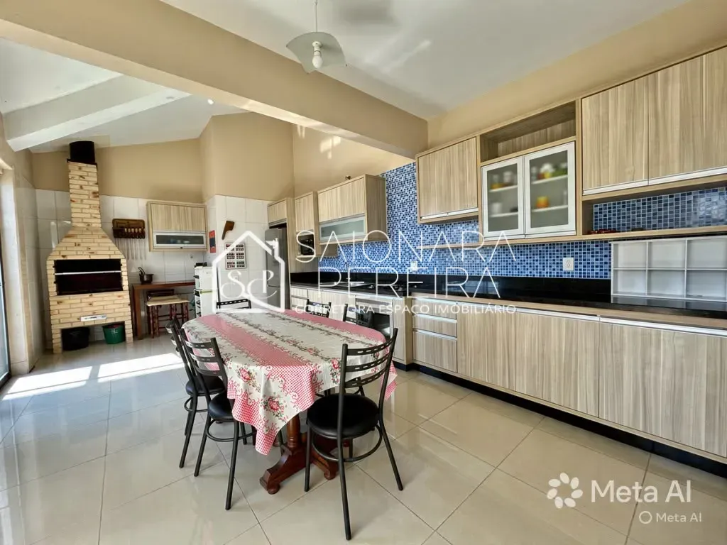 Imagem CASA RESIDENCIAL E COMERCIAL COM GALPÃO OTIMO PARA ESTACIONAMENTO, MORAR E TER SEU NEGOCIO NO MEMSO