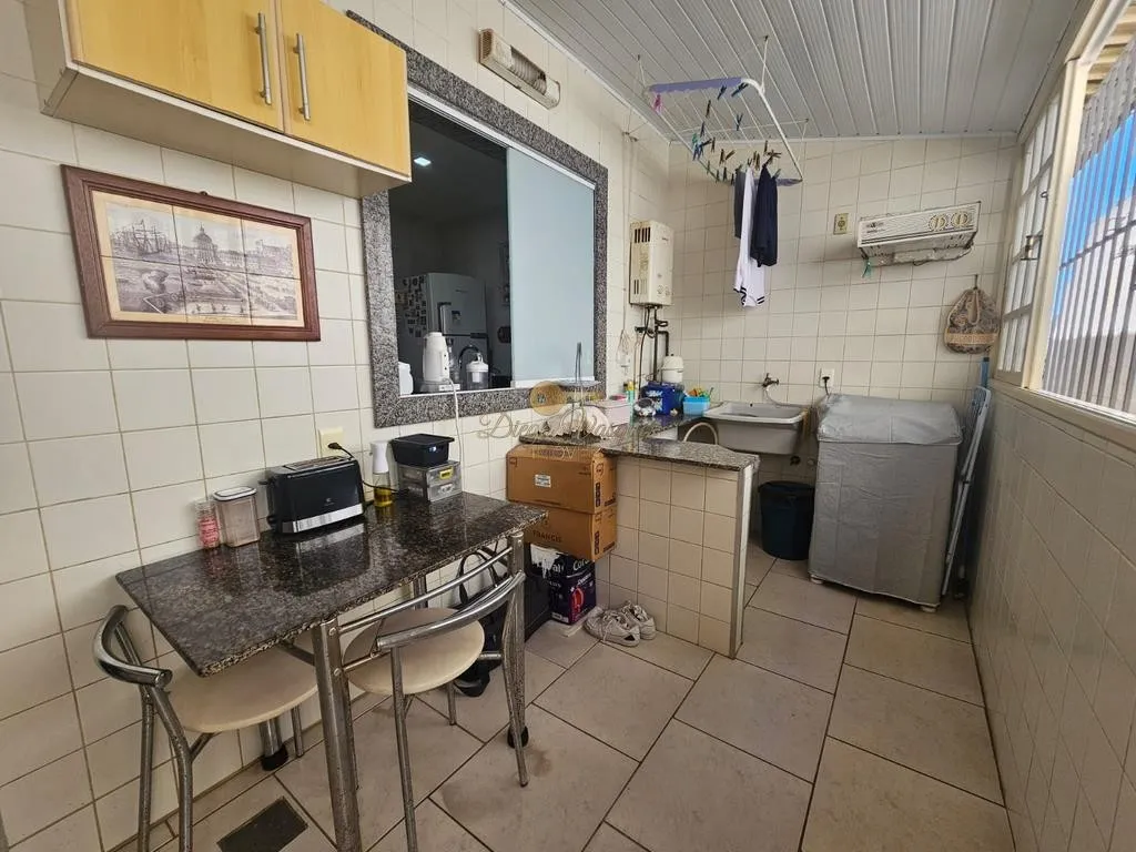 Imagem Casa em Condomínio para Venda em Teresópolis / RJ no bairro Panorama