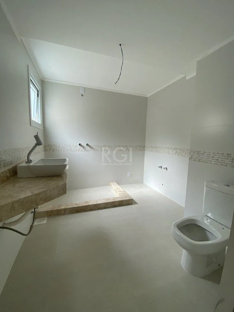 Imagem Casa Condominio para Venda - 195m², 3 dormitórios, sendo 1 suites, 2 vagas - Tristeza