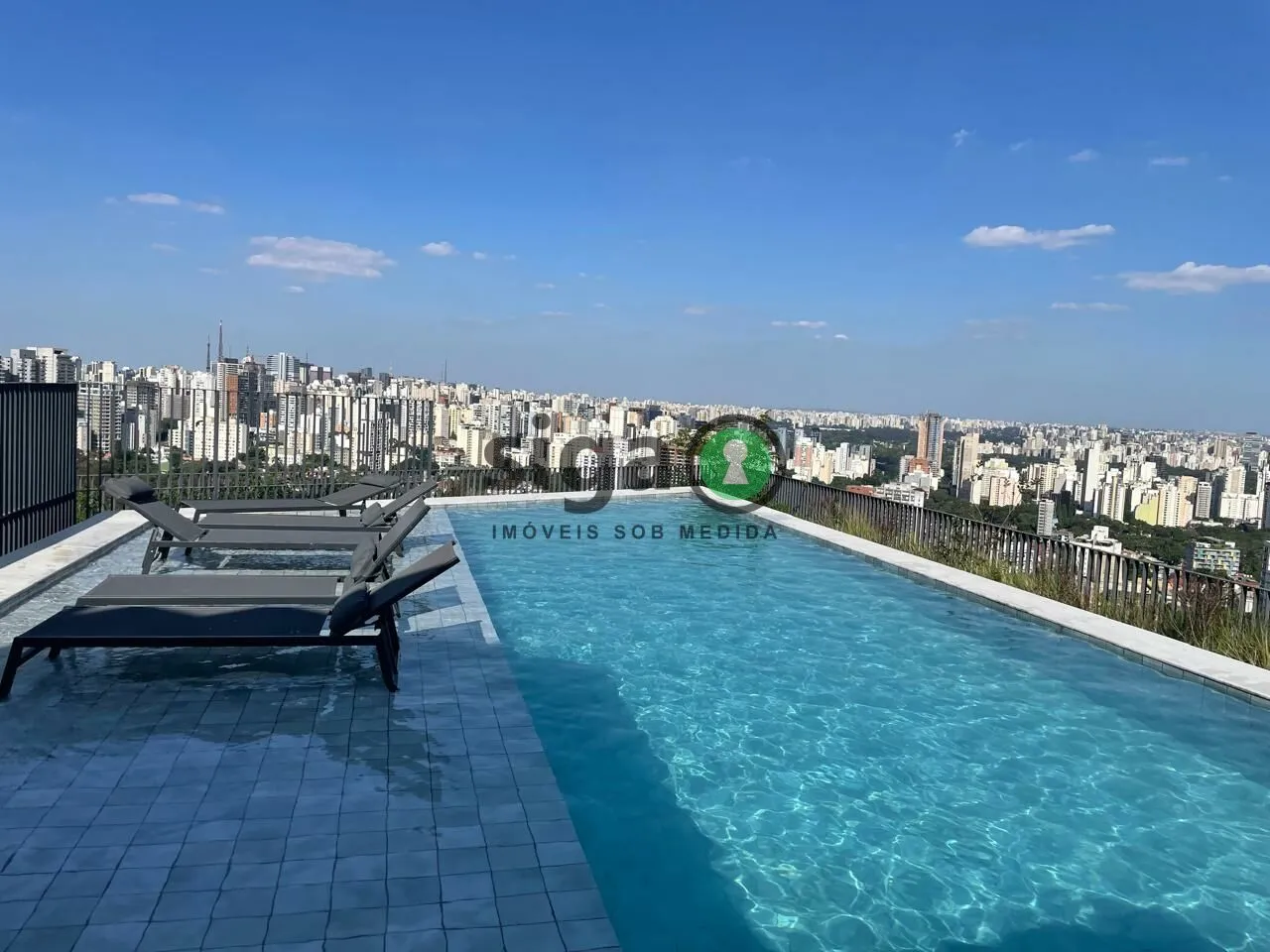 Imagem Lindo Apartamento com 1 dormitório, 1 vaga, à Venda na Vila Madalena