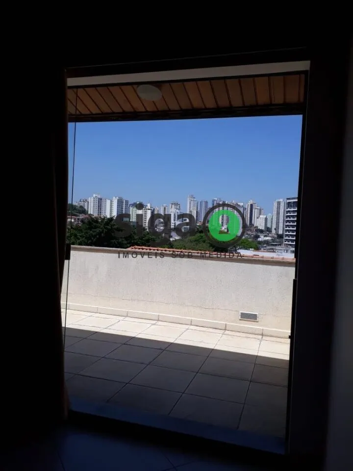 Imagem Sofisticação e Exclusividade em Casa Triplex no Bosque da Saúde