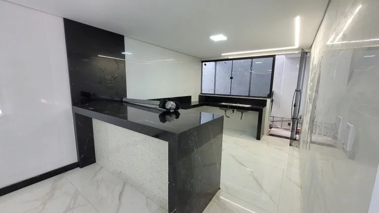 Imagem Casa duplex com área gourmet no bairro Tiradentes.