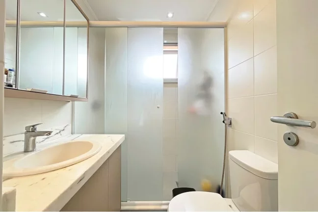 Imagem Casa em Condomínio para venda no bairro Vila Nova em Porto Alegre