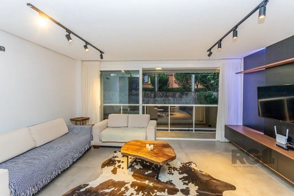 Imagem Apartamento DUPLEX no bairro Chácara das Pedras de 2 dormitórios e 2 vagas