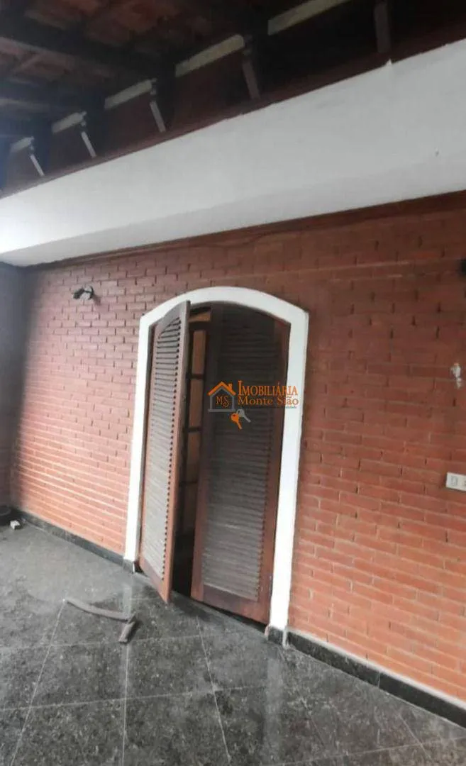 Imagem Sobrado com 3 dormitórios à venda, 120 m² por R$ 799.000,00 - Vila Nossa Senhora de Fátima - Guarulhos/SP