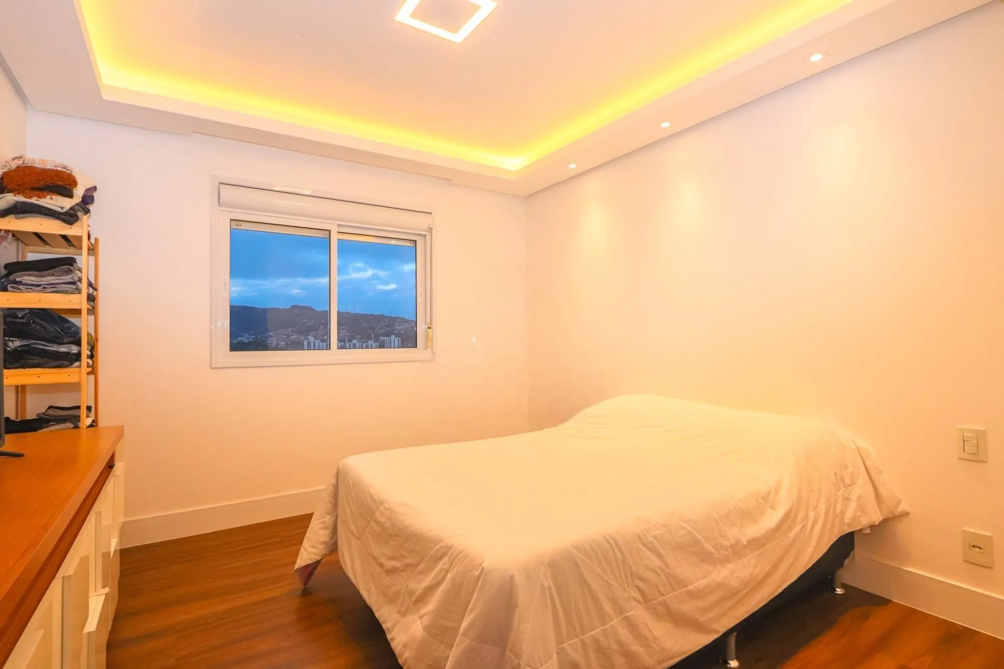 Imagem Apartamento semimobiliado e decorado no Central Parque | 127 m² | 3 suítes | 2 vagas