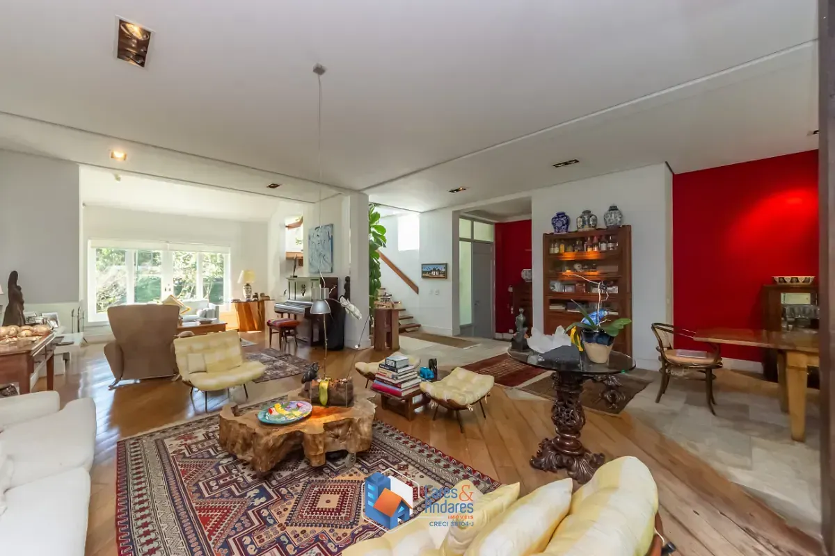 Imagem Casa para venda em Jardim dos Estados com 4 quartos, sendo 2 suítes, 389m²