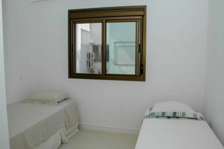 Imagem Apartamento com 3 dormitórios , 121 m² - Jurerê Internacional - Florianópolis/SC